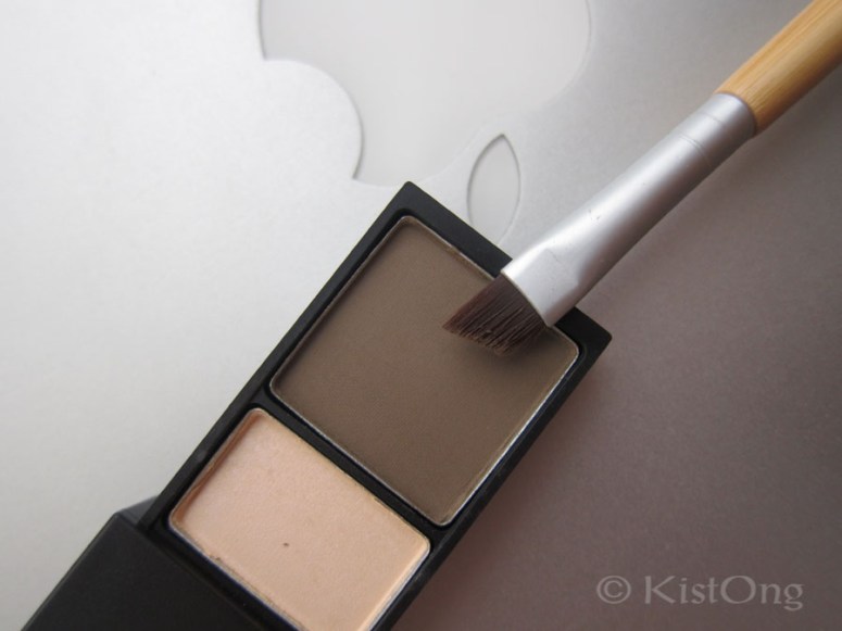 mac-brow-shader-porcelain-browning