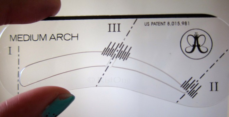 10anastasia-brow-stencil-medium-arch