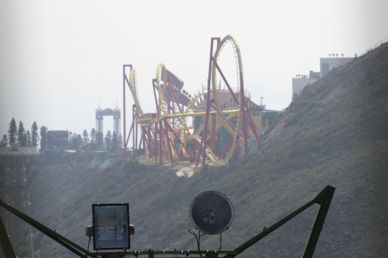 20ocean-park-hong-kong-hair-raiser-rollercoaster