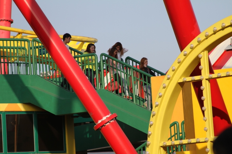21ocean-park-hong-kong-hair-raiser-rollercoaster-conquered