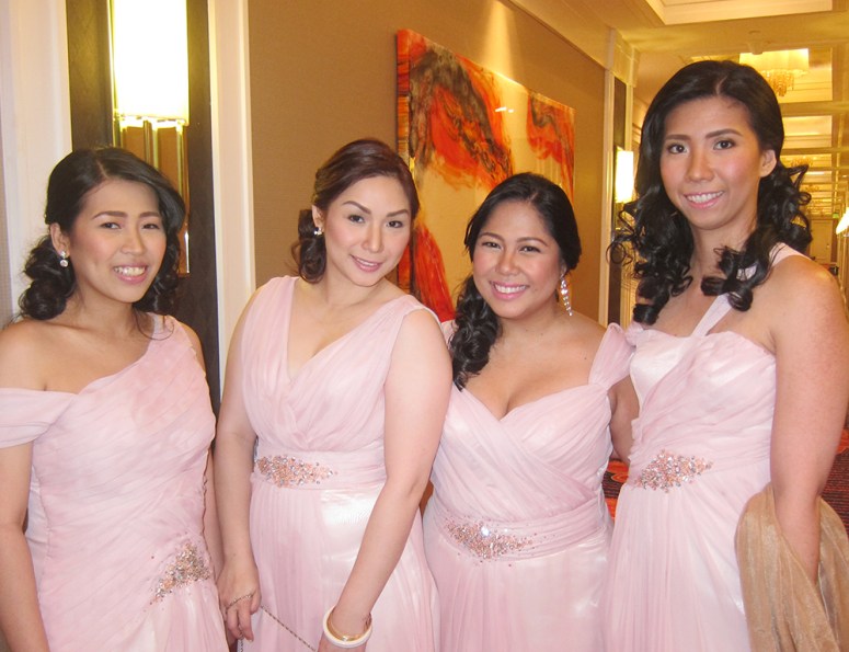 8group-bridesmaids